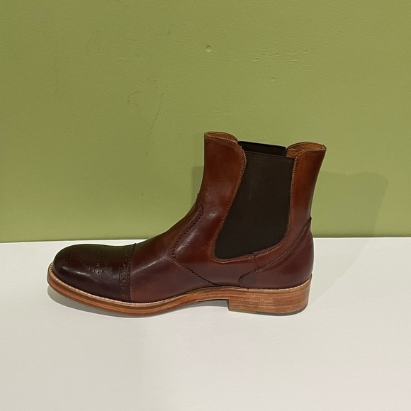 Sabatter boot slip on round toe leather calf cognac main image 4